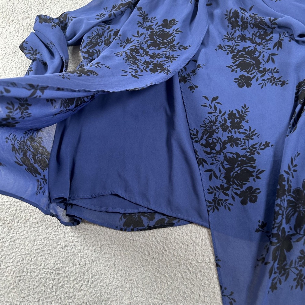 Torrid Shirt Womens 2 Blue Black Floral Sheer Long Sleeve Split Back Blouse - Picture 16 of 16